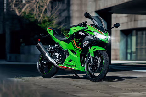 Good News For Superbike Lovers! Bumper Discount Of Up To Rs 45,000 Is Available On These Kawasaki Bikes, Avail The Benefits Quickly 