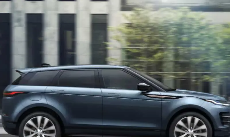 Range Rover Has Introduced A New Car In The Market Range Rover Has Introduced A New Car In The Market. It Comes With Options For Both Petrol And Diesel Engines. Find Out The Price.