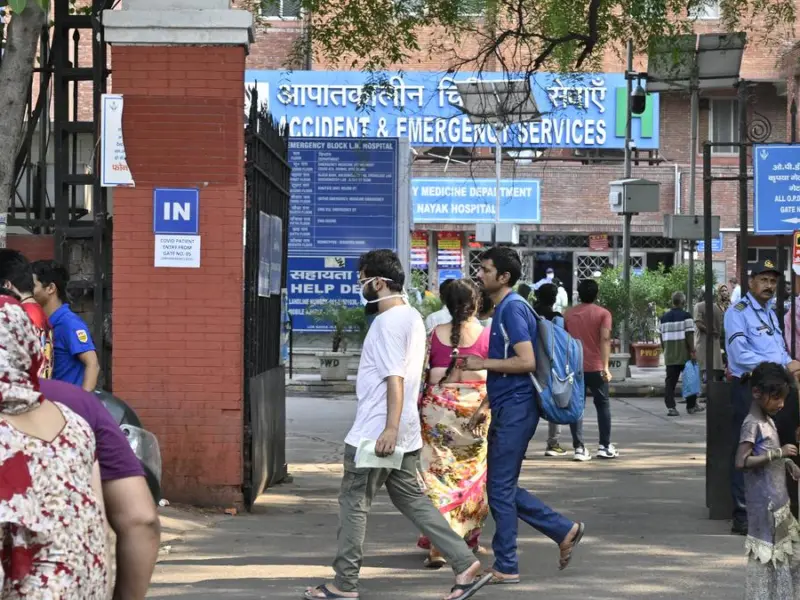 Delhi Covid 25 New Variant First Death Delhi Recorded Death Due To New Variant Of Covid19. 2700 Cases Now Nationwide.