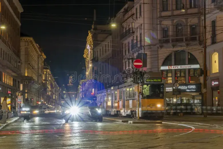 Itly Street Light Kashmiri Gate And Moti Gate Going To Get New Look. Phase 4 For Public Going To Start.