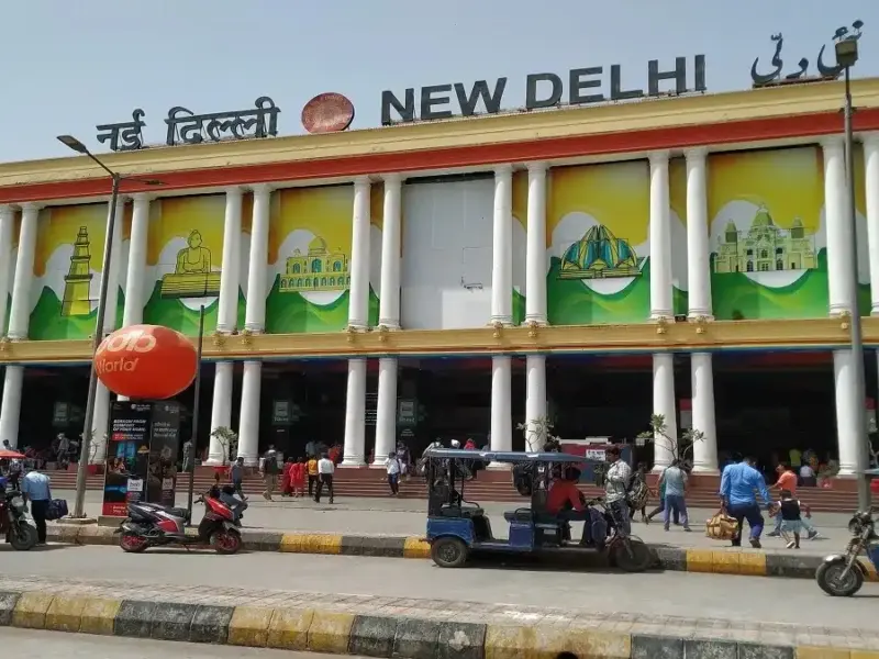 Ndls Station Bulldozer Action Bulldozer Action On New Delhi Railway Station. Mega Shift For Passengers Travelling To Ndls.