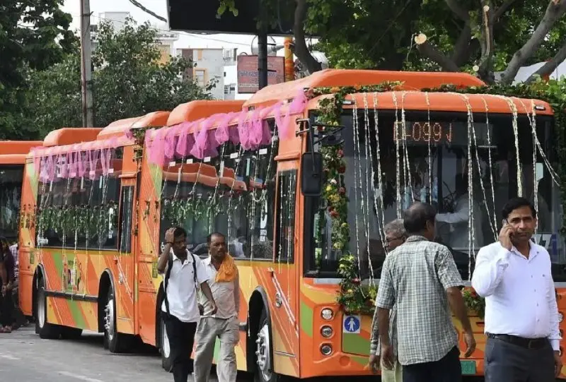 Narela Welcomes New Dtc Bus Terminal: 100 Electric Buses Launched, Enhancing Public Transport And Empowering Women Drivers In Delhi!