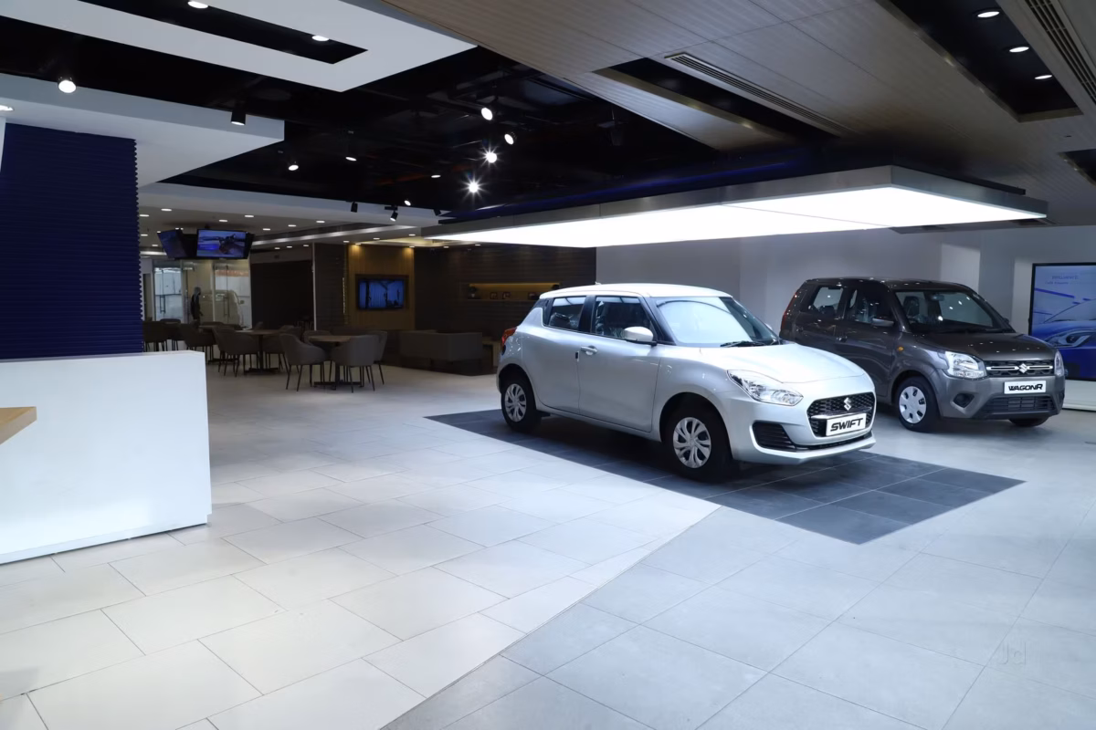 Maruti Showroom Maruti New Price After Big Gst Cut. This Diwali Cheapest Price Will Be On Cars.