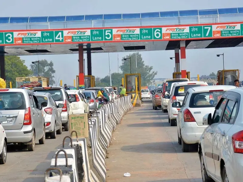 Toll Plaza Free Another Ncr Toll Plaza Now Free, Contract Canceled And Heavy Fine Imposed By Nitin Gadkari.