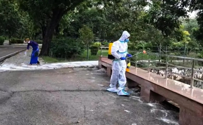 Bird Blue In Delhi Bird Flu Outbreak In Delhi. Public Advisory Issued Now.