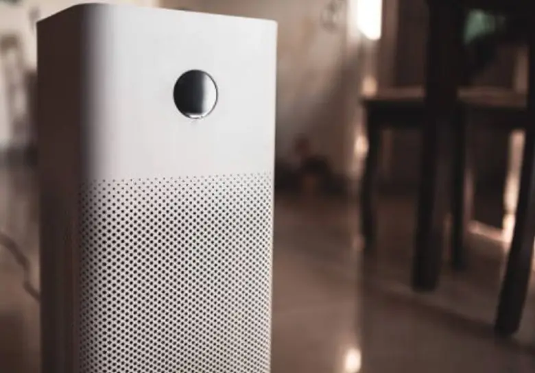 Delhi Government To Install Air Purifiers In 10,000 Classrooms To Combat Rising Air Pollution, Ensuring Safer Learning For Students.