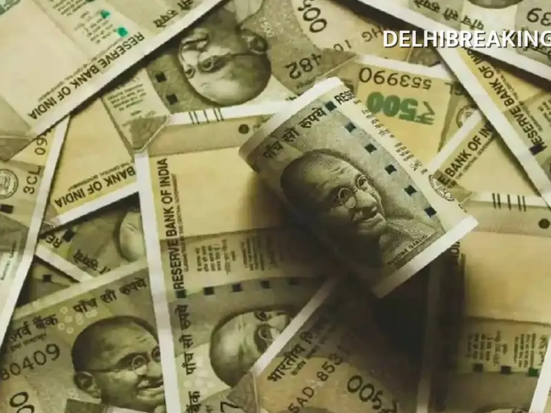 Delhibreakings Indian Rupee Hits All Time Low Jan 2026 Recovery Indian Rupee Touches Record Low Of 92 Against Us Dollar, Later Shows Slight Recovery