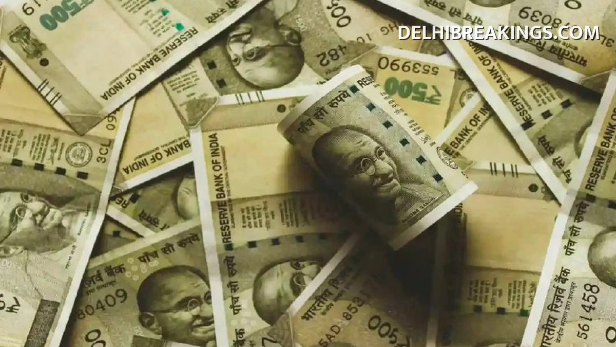 Delhibreakings Indian Rupee Hits All Time Low Jan 2026 Recovery Indian Rupee Touches Record Low Of 92 Against Us Dollar, Later Shows Slight Recovery