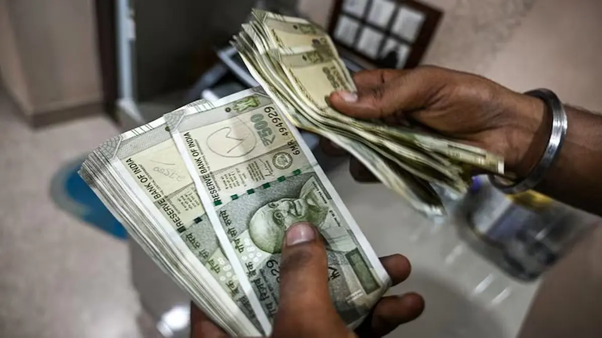 Top 4 Stock Picks: Brokerages Recommend Hcl Tech, Lodha, And Bse For Quick Short-Term Gains