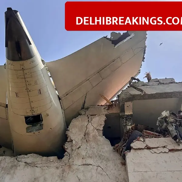 Air India AI-132 Incident: London to Bengaluru Flight Reports Fuel Switch Fault, DGCA Issues New Warning