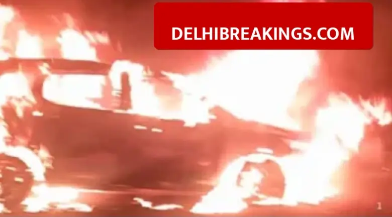 delhibreakings car fire incident noida mahamaya flyover update Car Catches Fire Near Mahamaya Flyover in Noida, Fire Brigade Controls Flames in 20 Minutes
