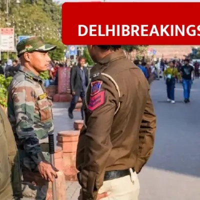 Delhi Police Suspends Woman SI, Transfers SHO to Lines After Sagarpur Station Viral Video Row