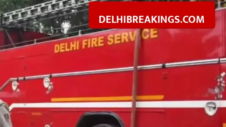 delhibreakings fire breaks out pacific mall jasola due to welding sparks Fire Breaks Out at Pacific Mall in Jasola due to Welding Sparks, 8 Fire Tenders Rushed to Spot
